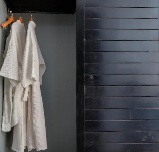 Landing Zone Boutique Hotel 4*